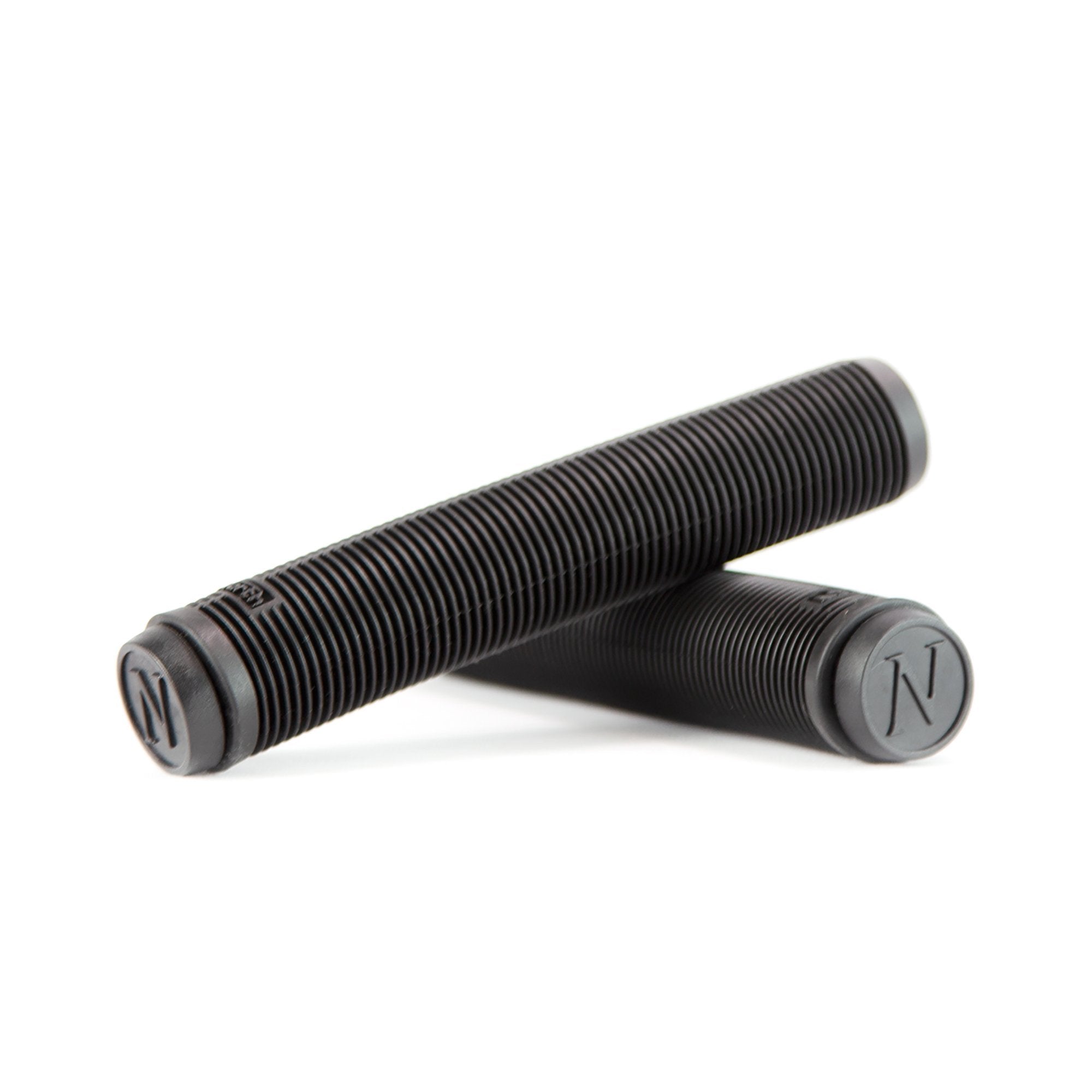 north-essential-soft-scooter-griffe-schwarz-160-mm image 1
