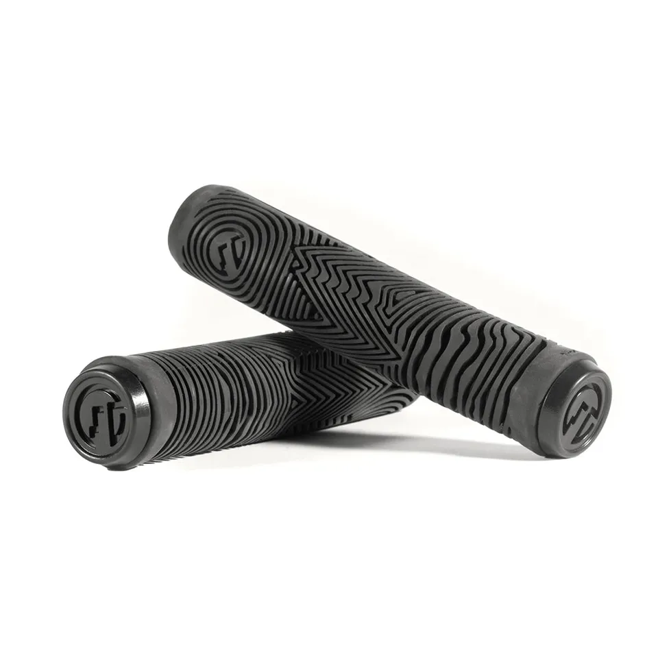 north-scooters-club-industry-griffe-soft-schwarz-160mm image 1